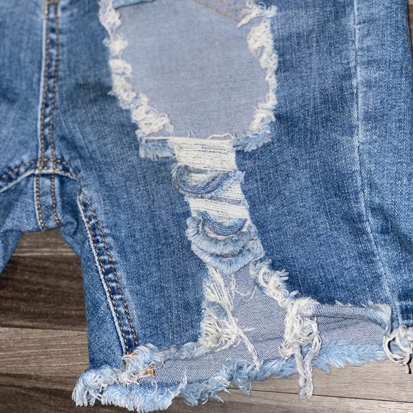 Ripped Jean Biker Shorts! - Picture 4 of 5